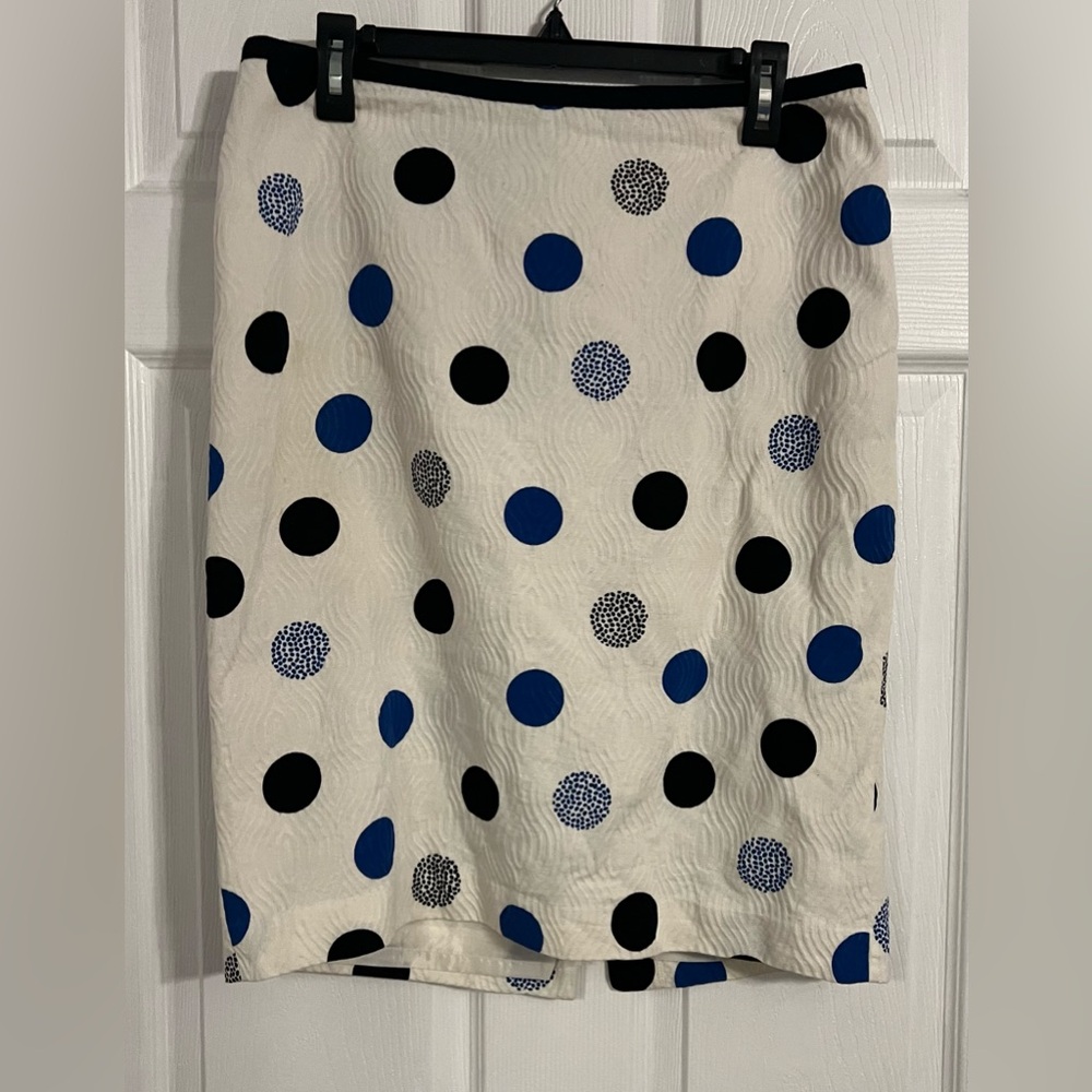 Talbots Women’s A Line Polka Dotted Skirt White, Blue, And Black Size 12